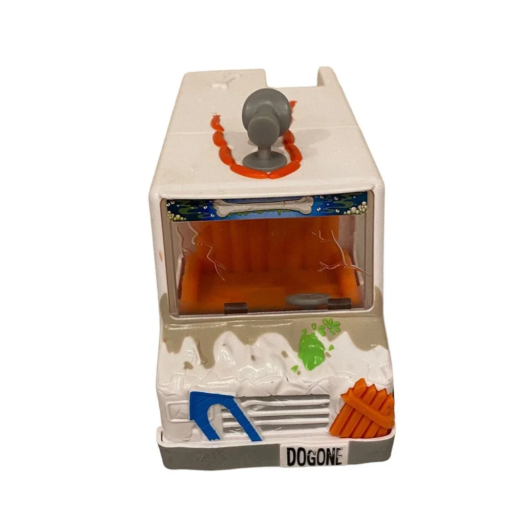 The Ugglys Pet Shop Dirty Dog Wash Van Truck‎ Works/Makes Sounds